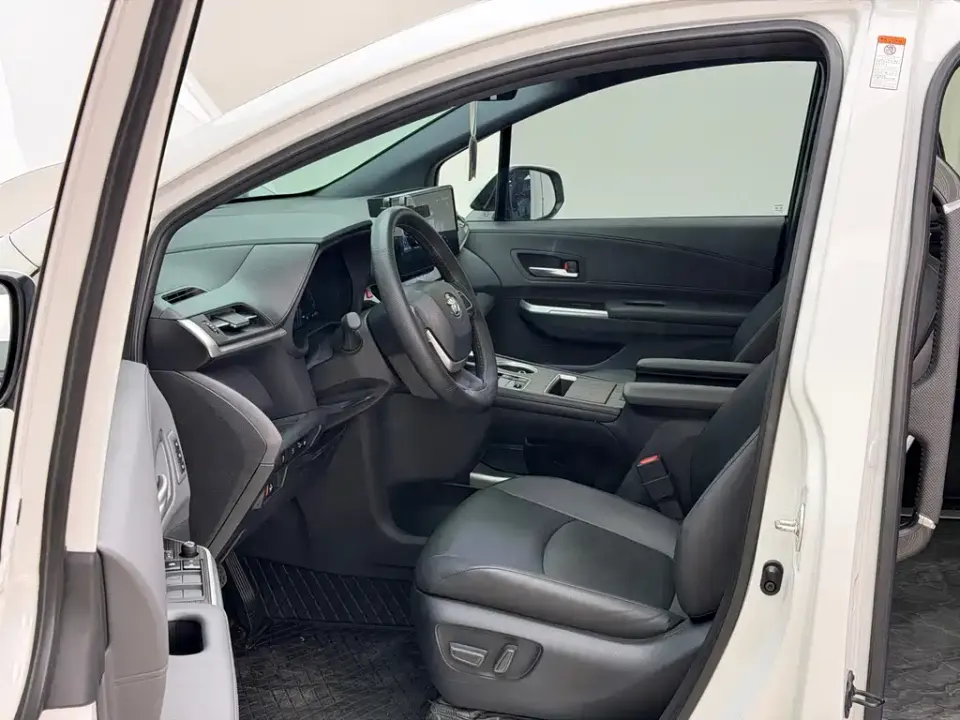 Toyota Granvia