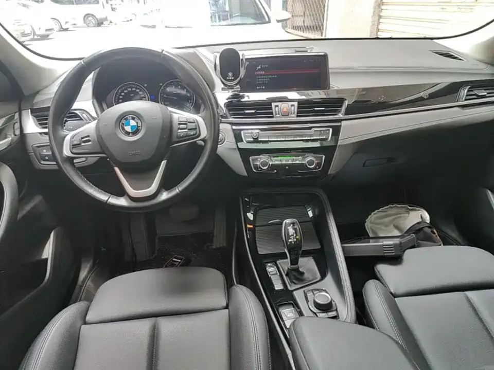 BMW X2 (Import)