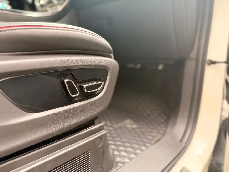 GAC Trumpchi M8