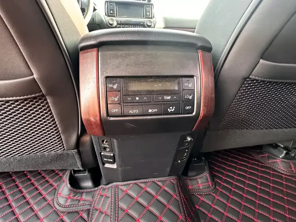 Toyota Prado