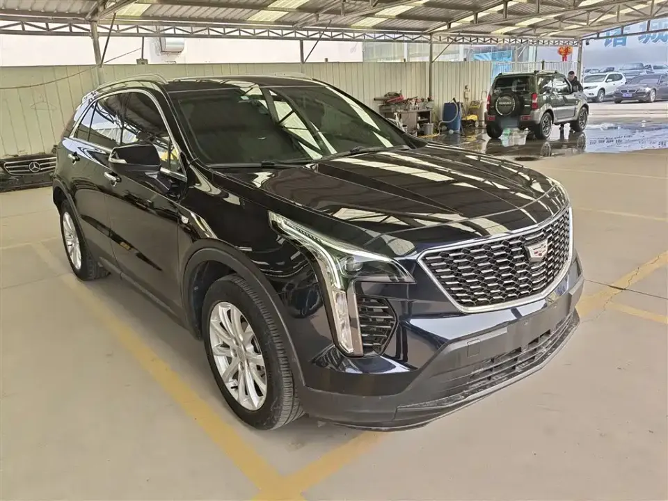 Cadillac XT4