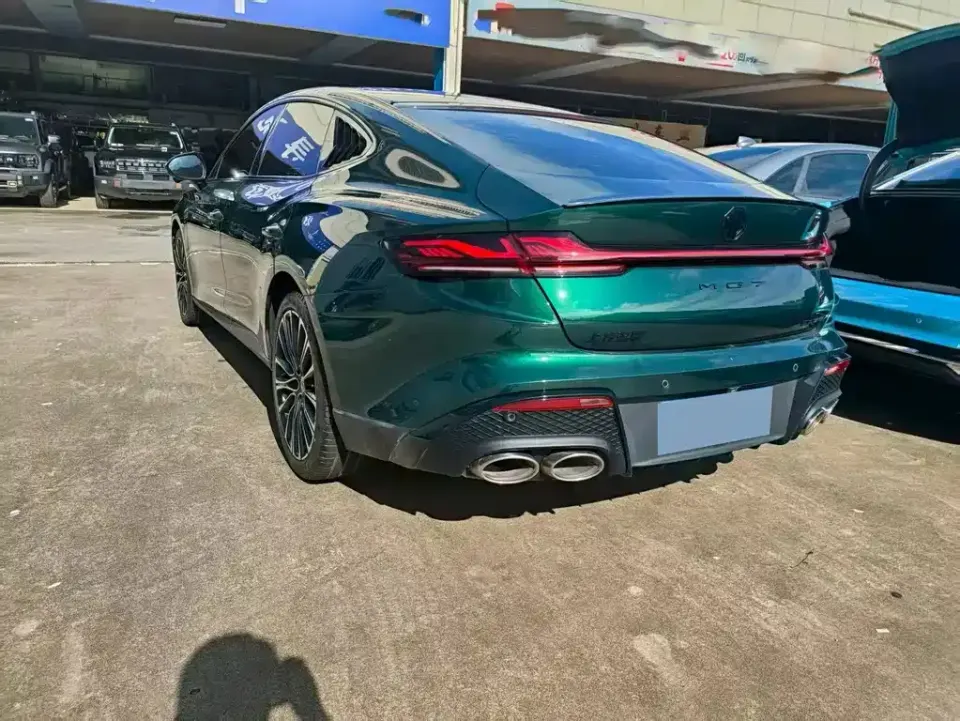 MG MG7