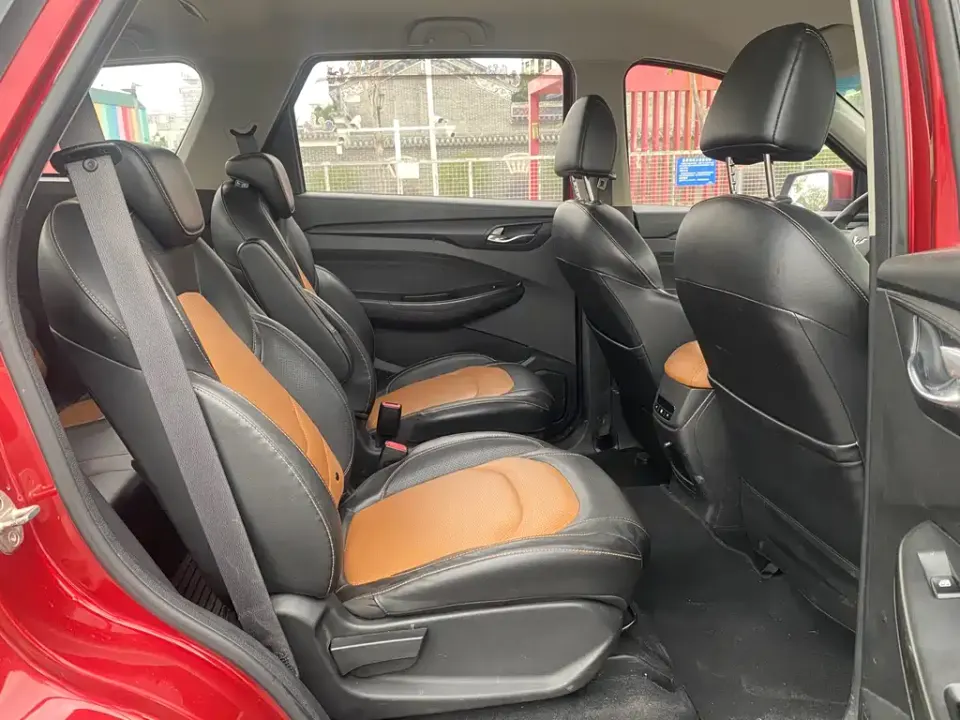 Wuling Hongguang S3