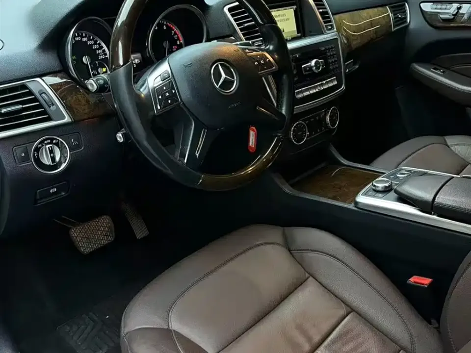 Mercedes-Benz M-Class