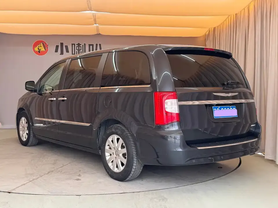 Chrysler Grand Voyager (Import)