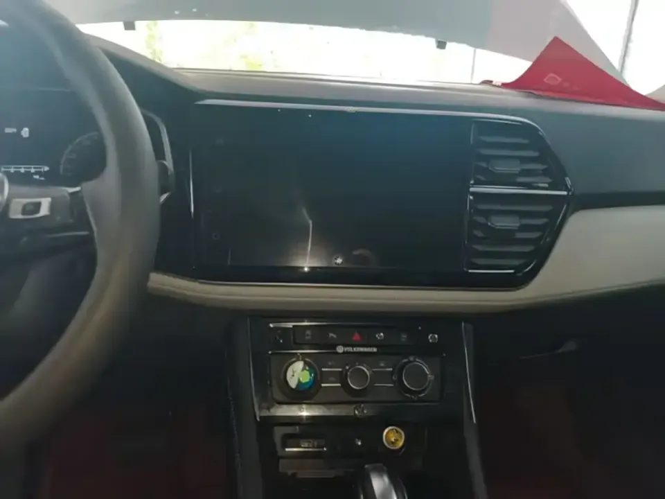 Jetta VS5