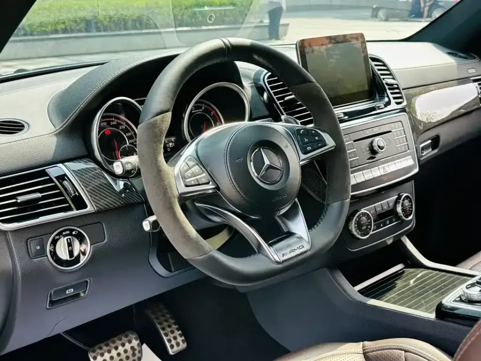 Mercedes-Benz GLS AMG