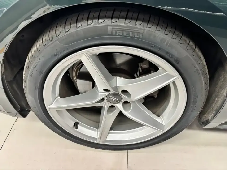 Audi A5 (Import)