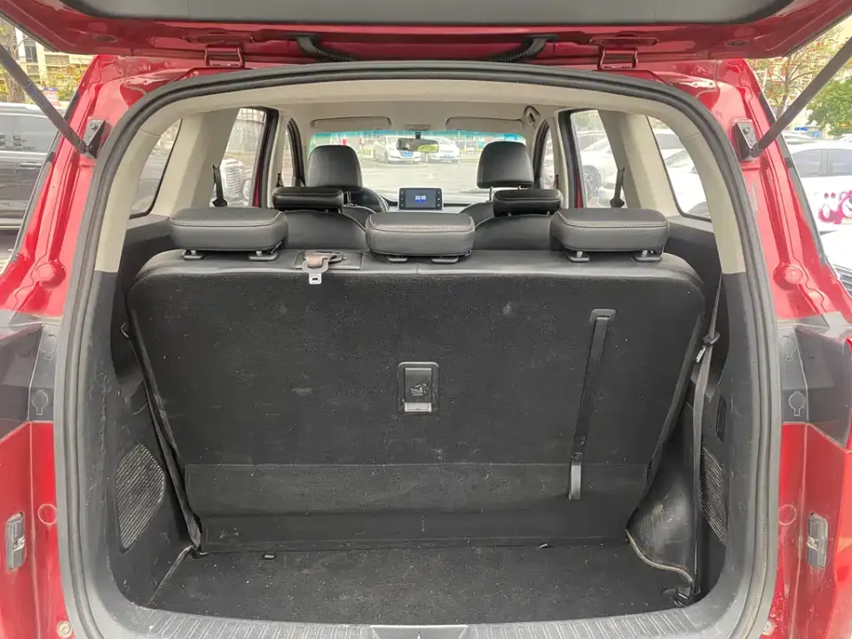 Wuling Hongguang S3