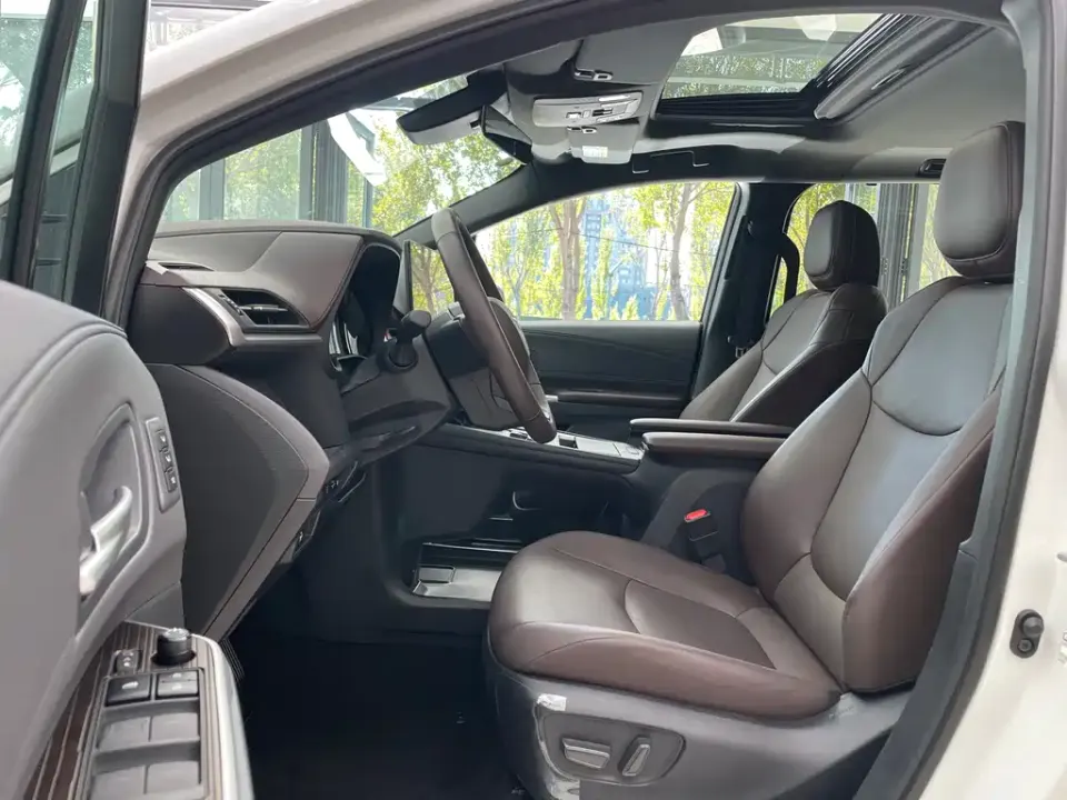 Toyota Granvia