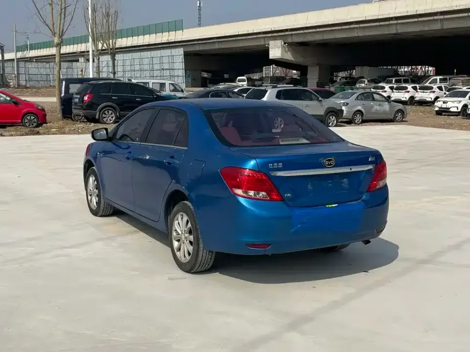 BYD Surui
