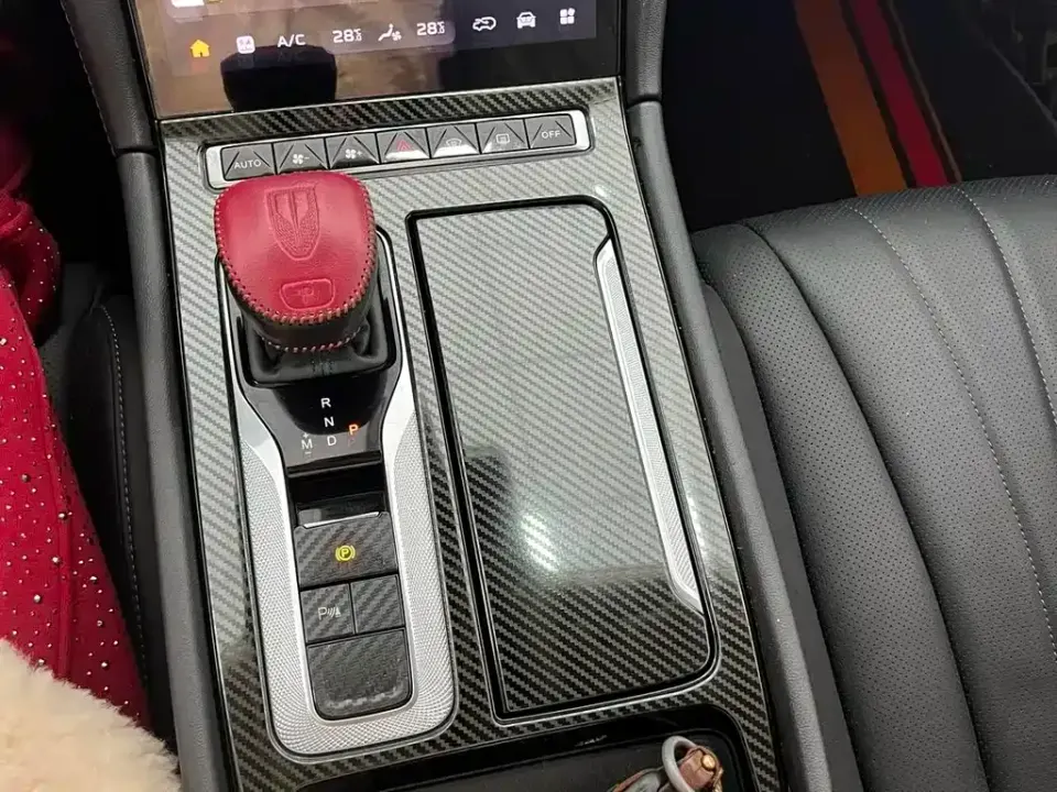Hongqi Hongqi H5