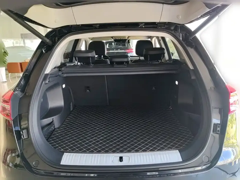 Hongqi Hongqi HS5