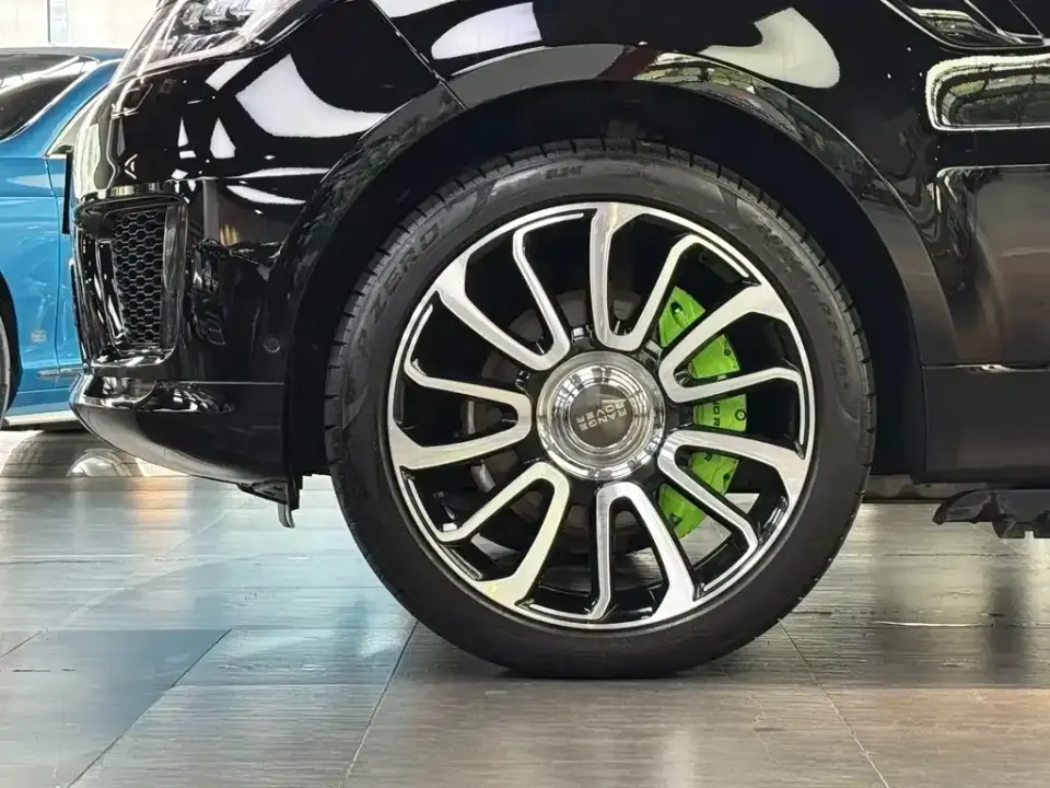 Land Rover Sport