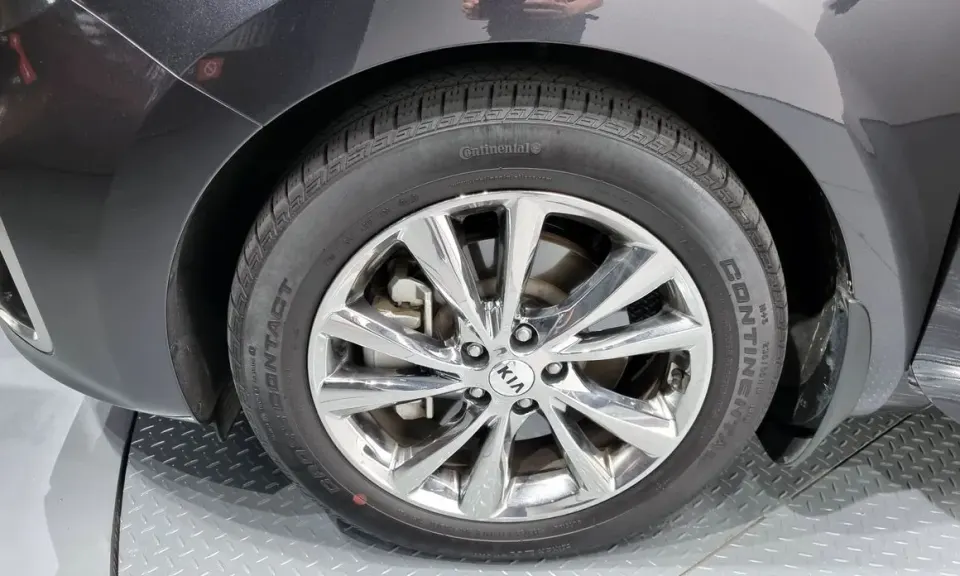 Kia Canival