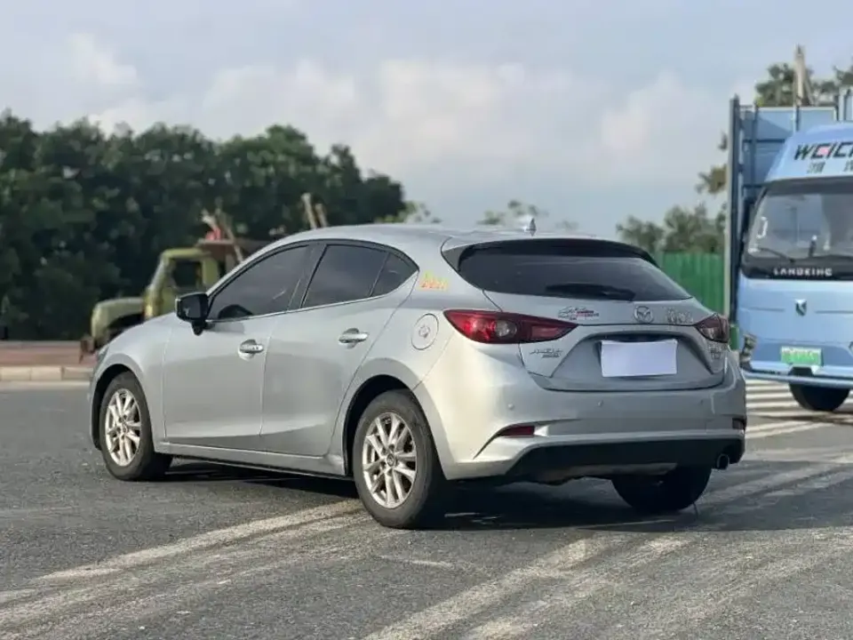 Mazda 3 Axela
