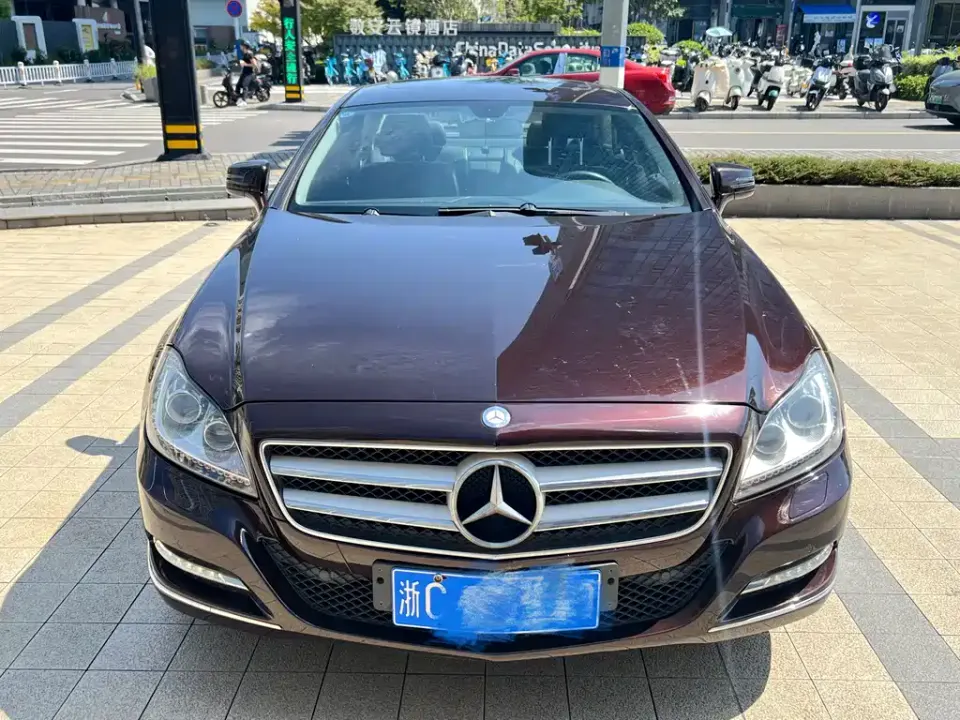 Mercedes-Benz CLS