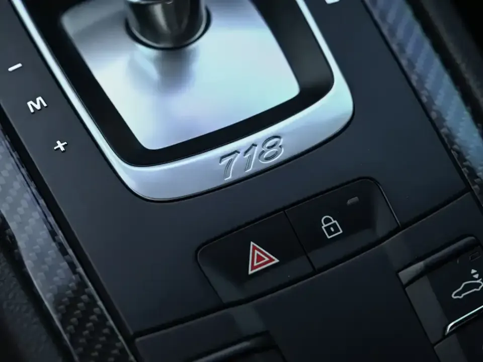 Porsche 718