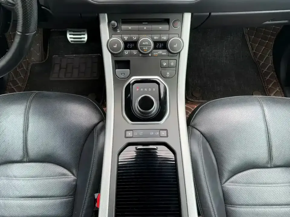 Land Rover Evoque (Import)