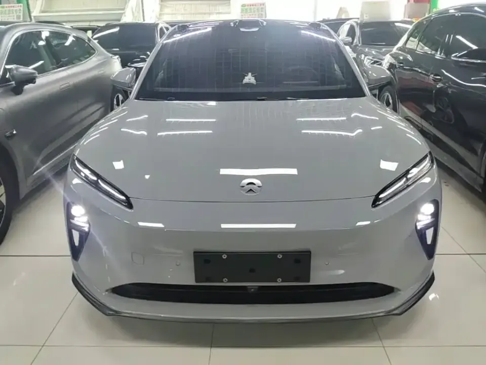 Nio ET5T