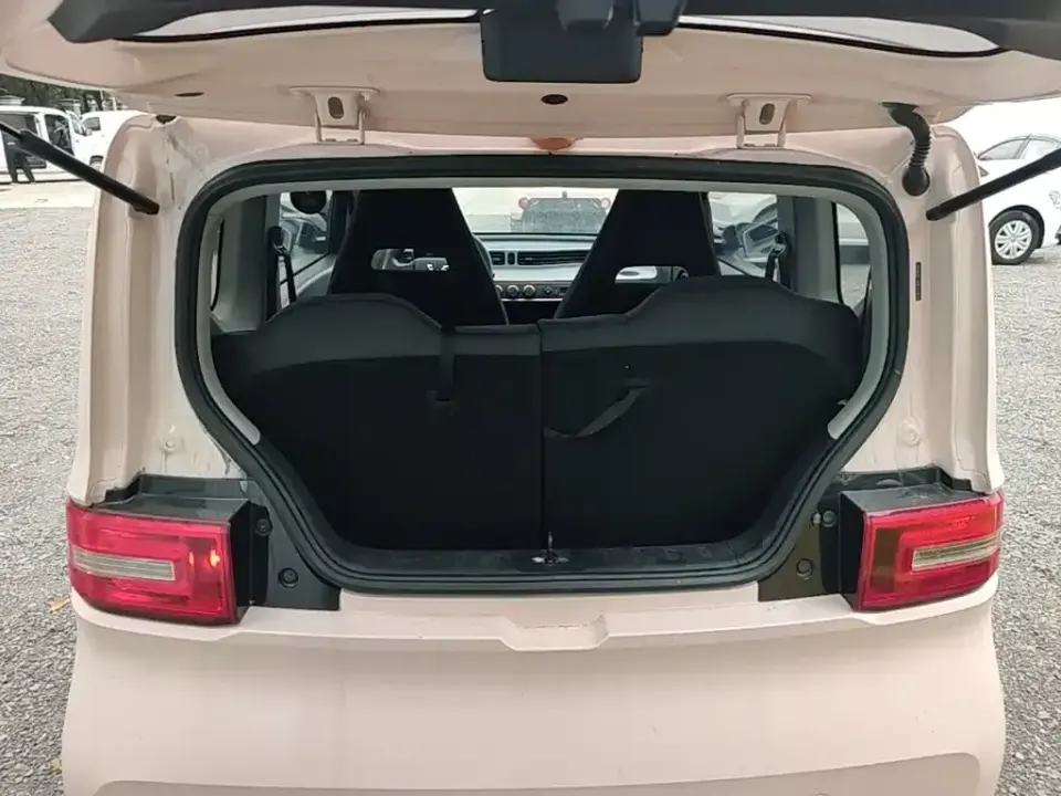 Wuling MINIEV