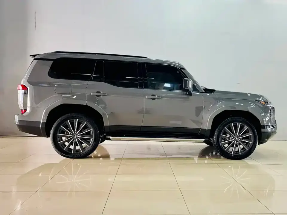 Lexus GX
