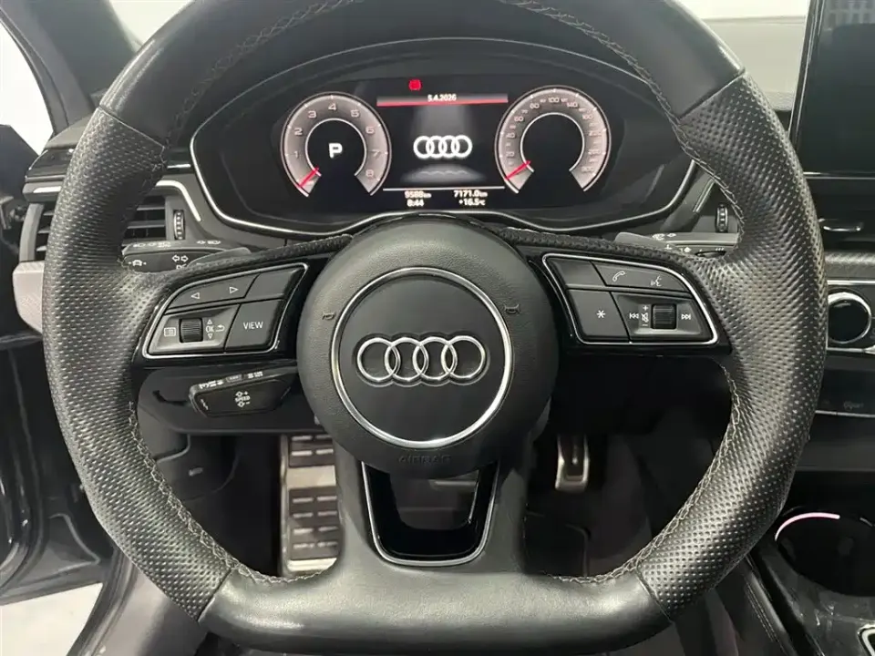 Audi A4L