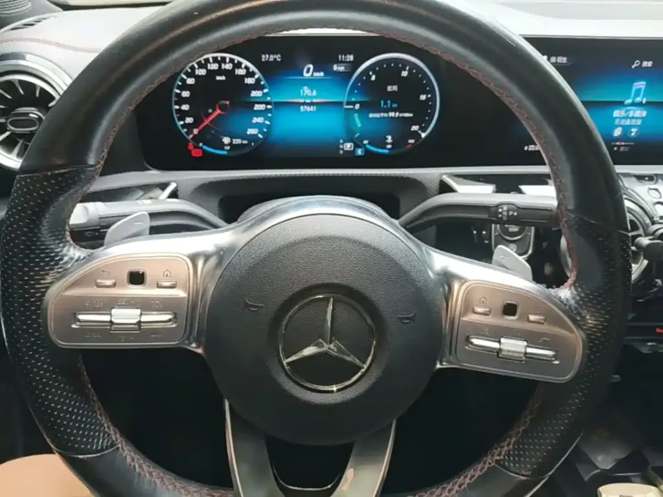 Mercedes-Benz CLA (Import)