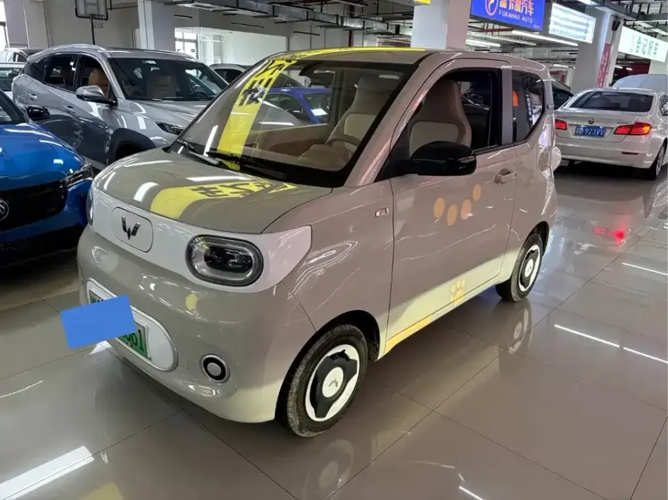 Wuling MINIEV
