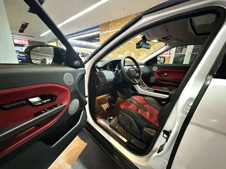Land Rover Evoque (Import)