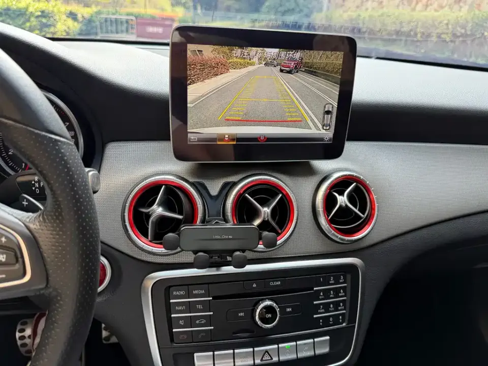 Mercedes-Benz CLA (Import)