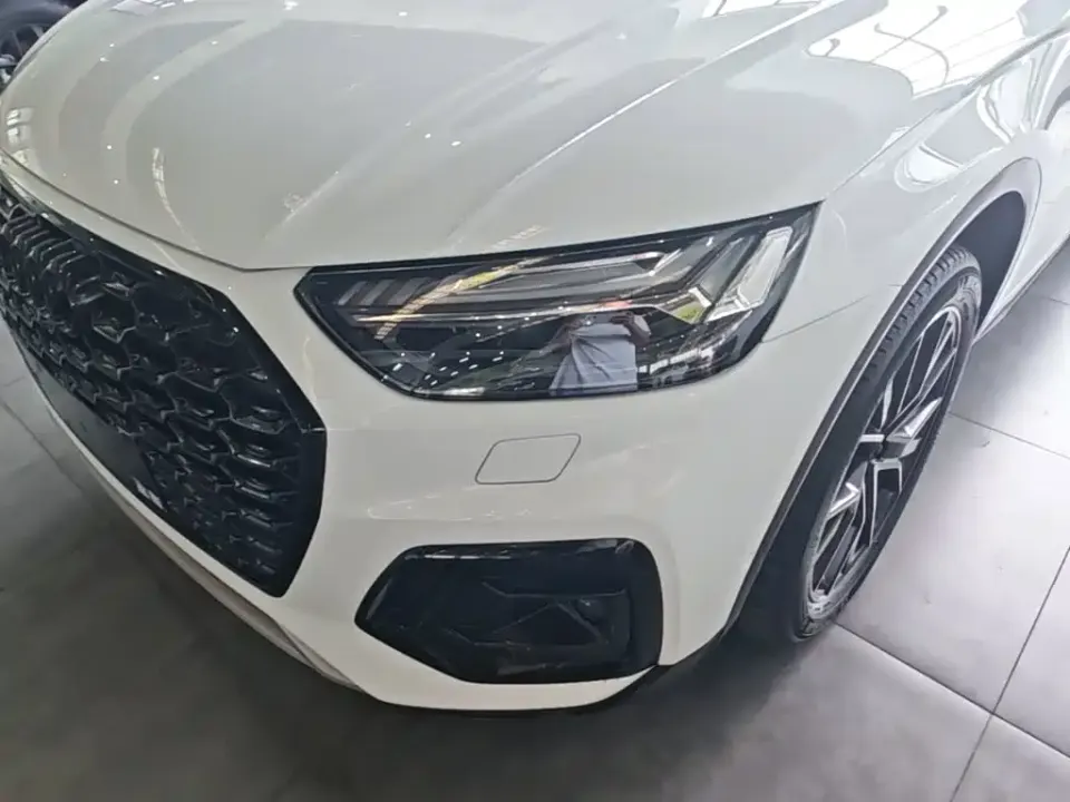 Audi Q5L Sportback