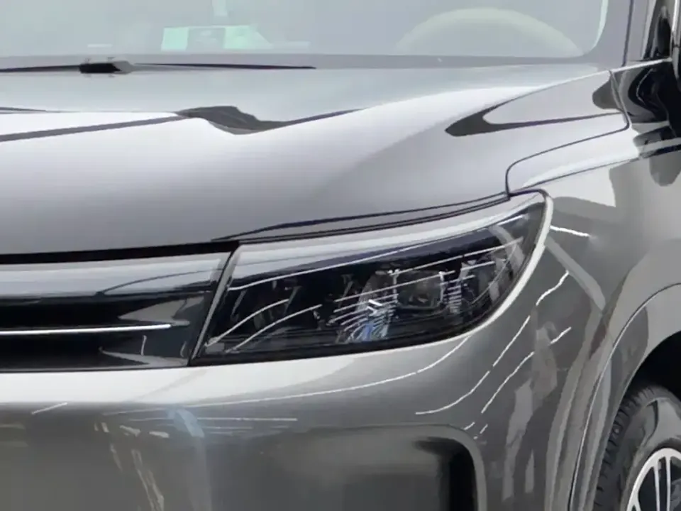 AITO M7