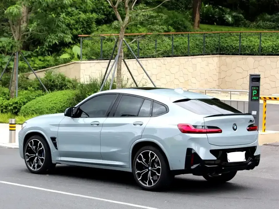 BMW X4 M