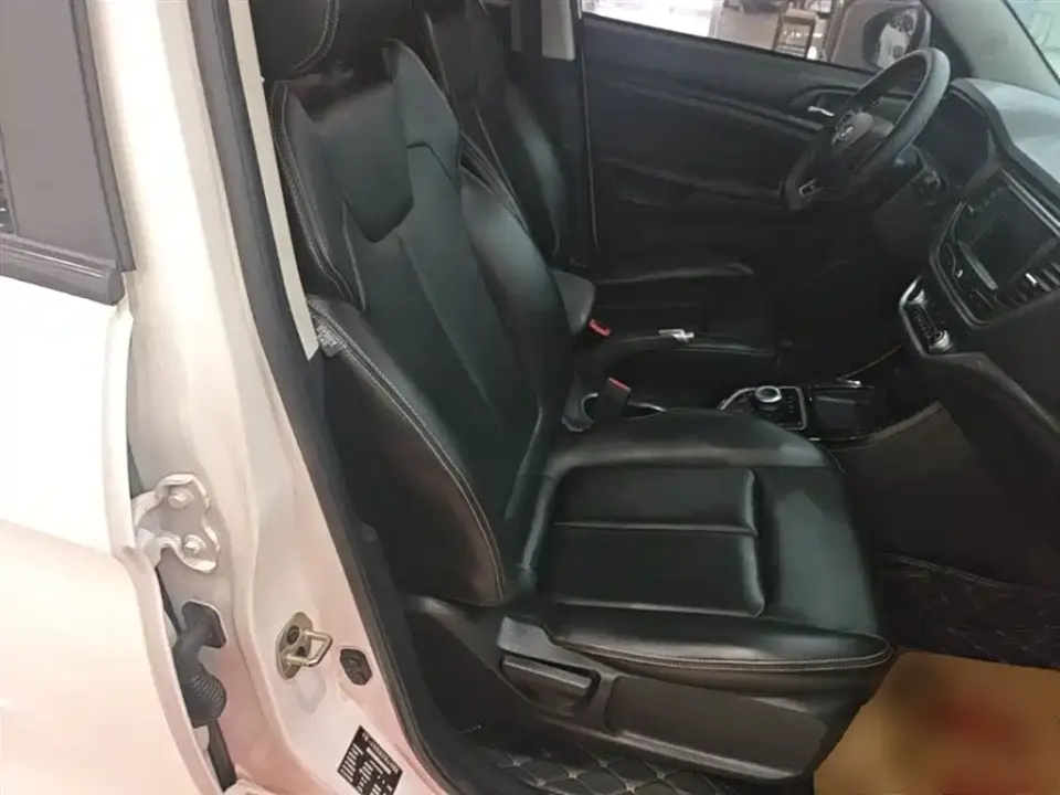 JMEV EX5