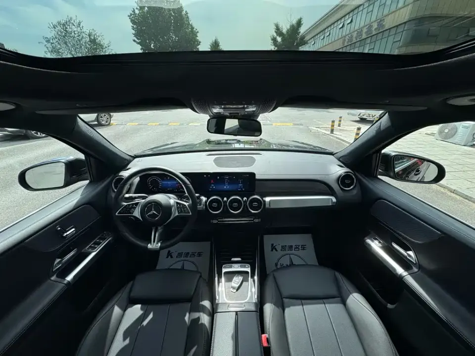 Mercedes-Benz GLB