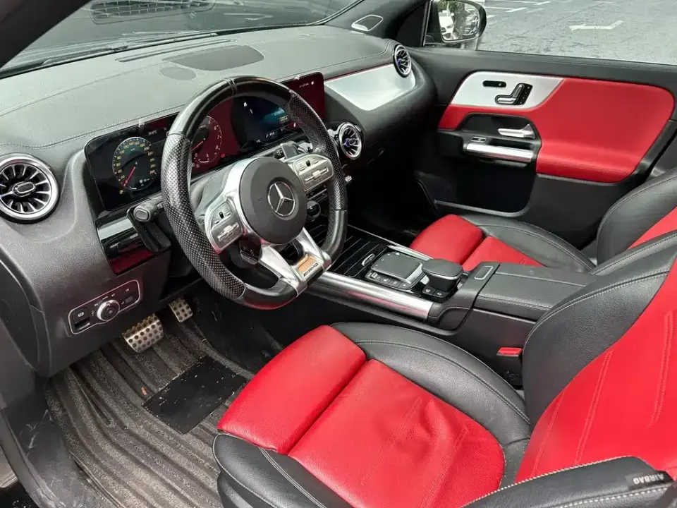 Mercedes-Benz GLA AMG
