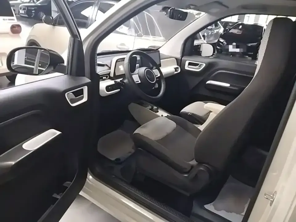 Wuling MINIEV