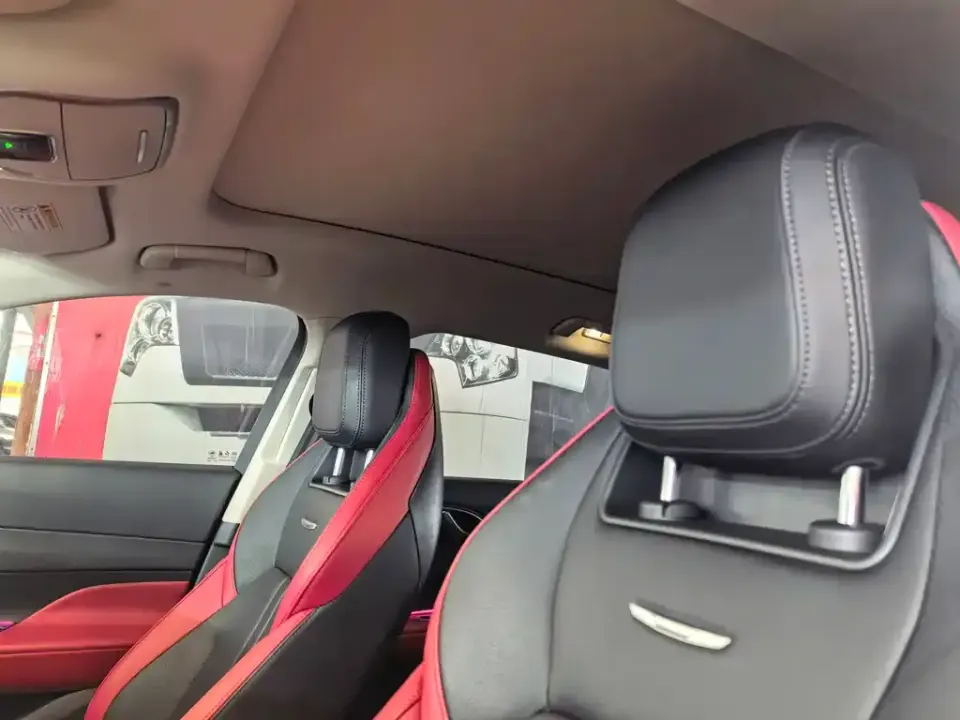 Hongqi Hongqi HS3