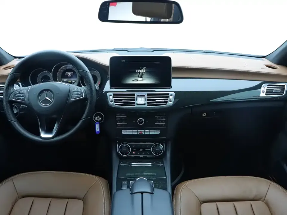 Mercedes-Benz CLS