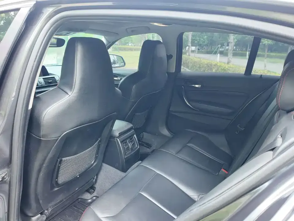 BMW 1 Series (Import)
