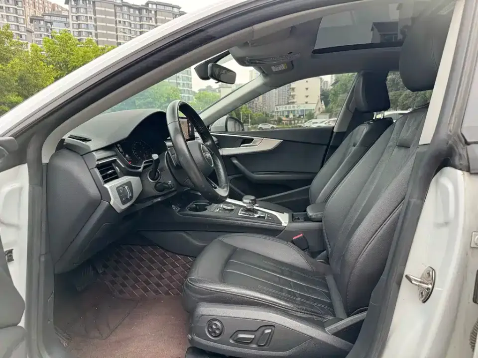 Audi A5 (Import)