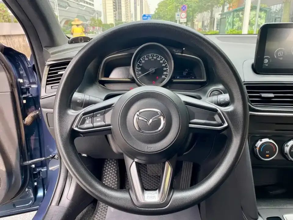 Mazda CX-4