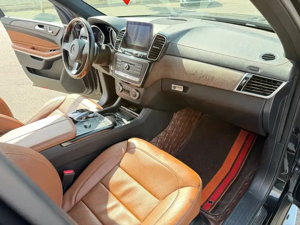 Mercedes-Benz GLS