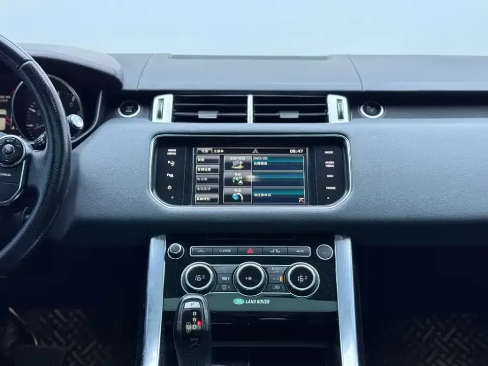 Land Rover Sport
