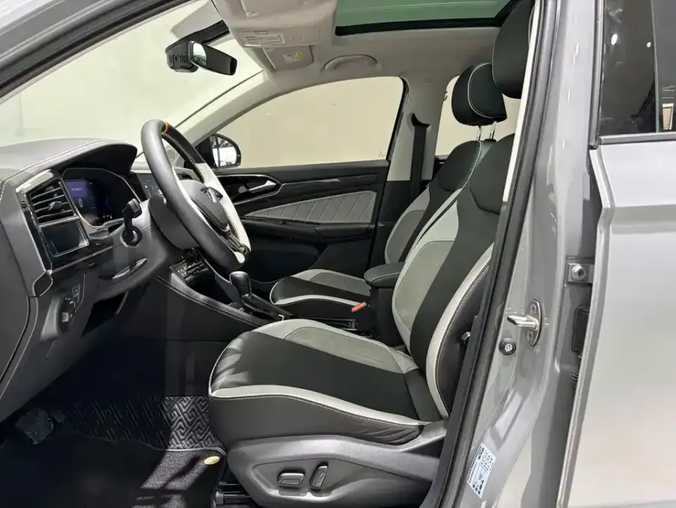 Jetta VS7
