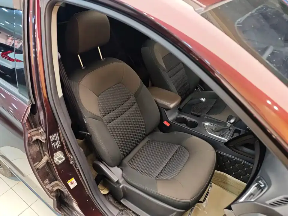 GAC Trumpchi GS4