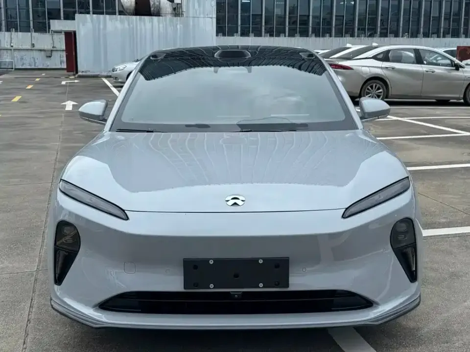 Nio ET5T