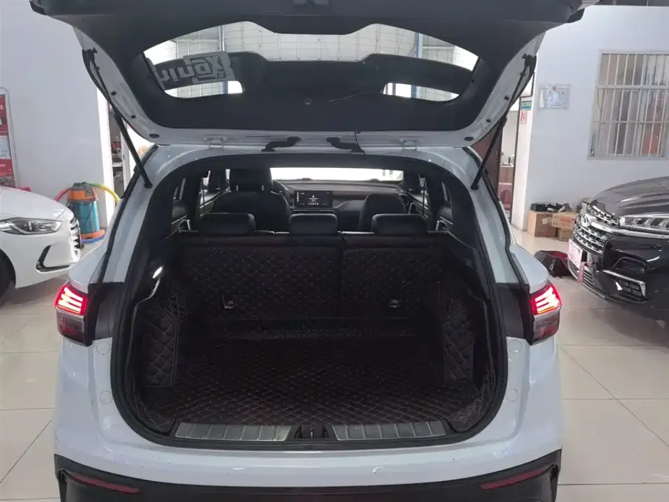 Geely Binyue