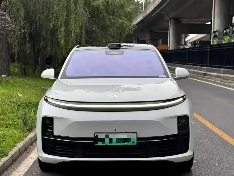 Li Li L7